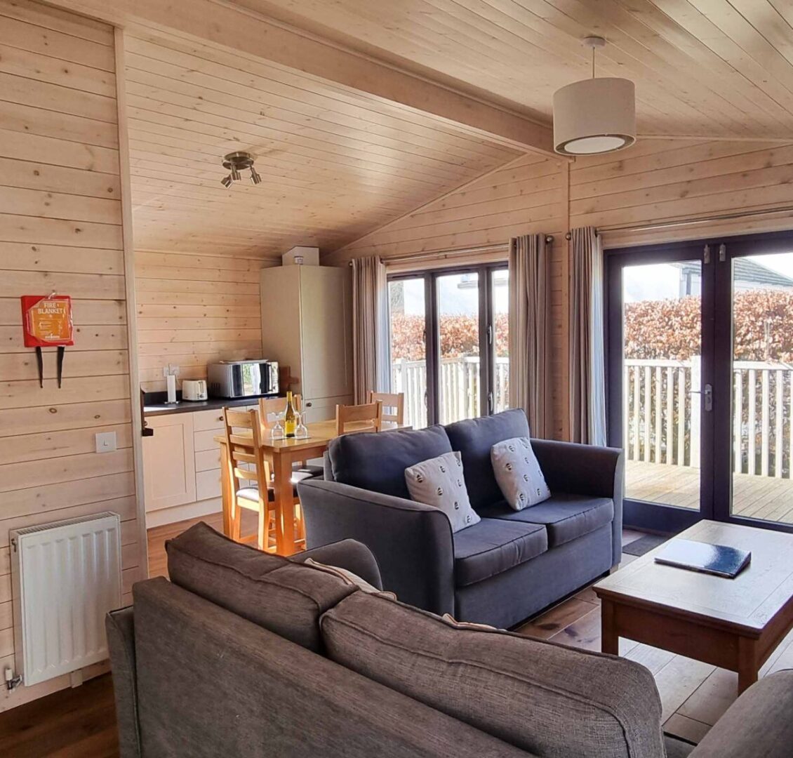 Lodge 2