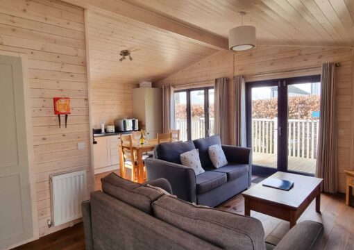 Lodge 2