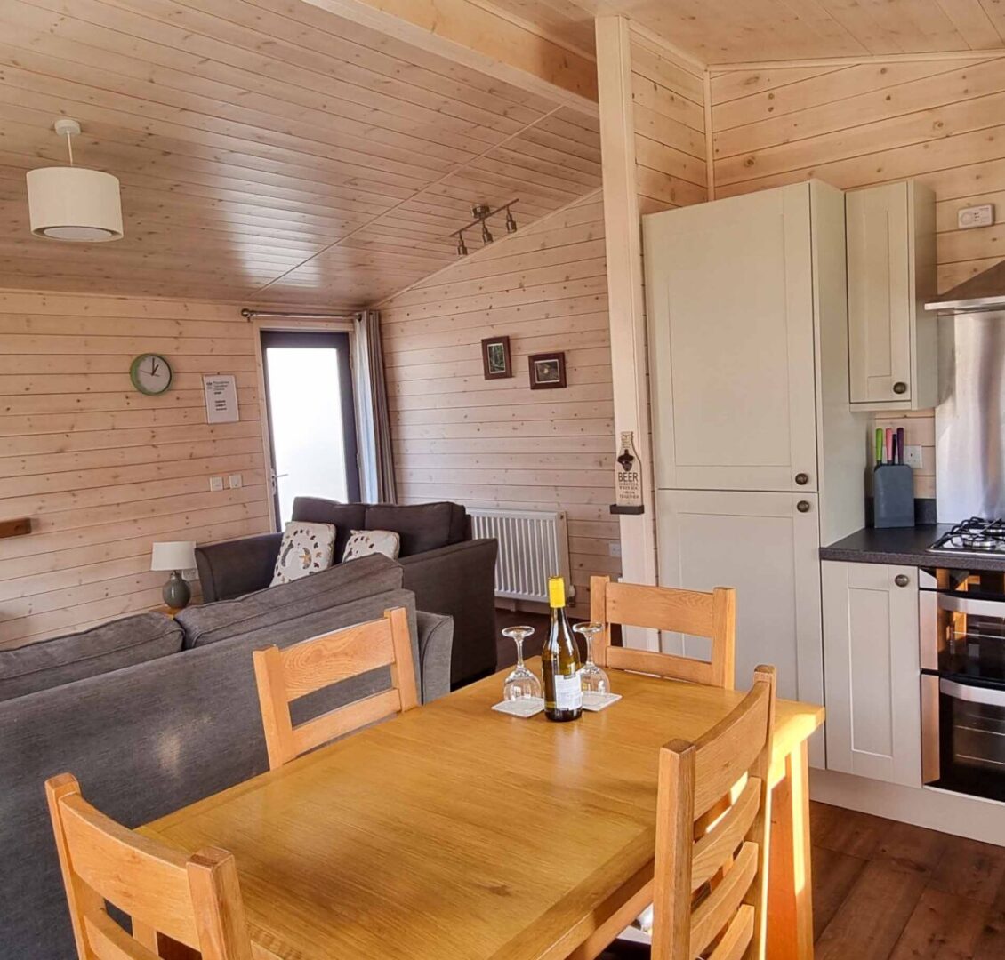 Lodge 2
