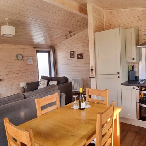 Lodge 2