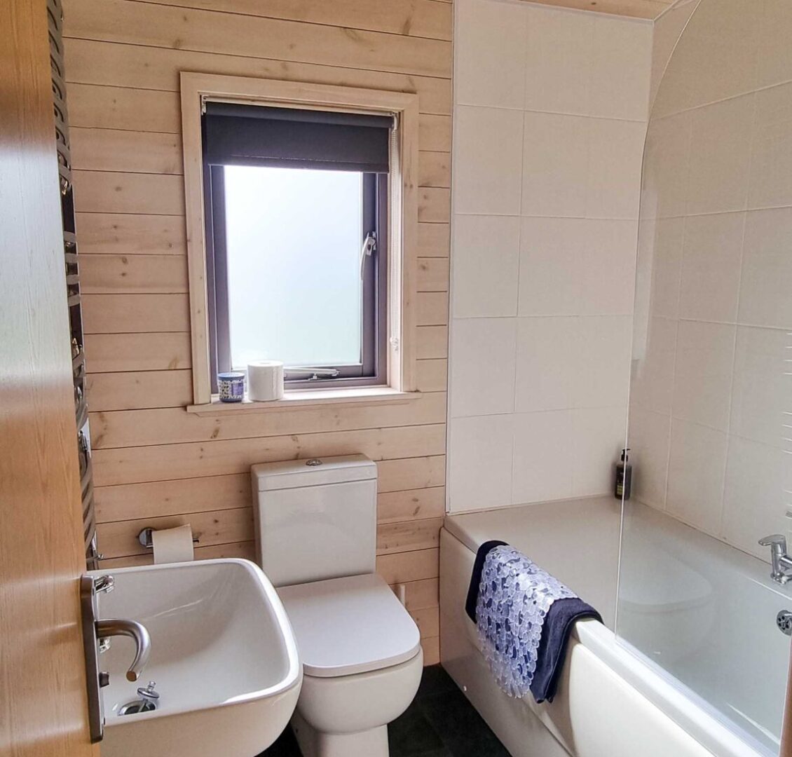 Lodge 2