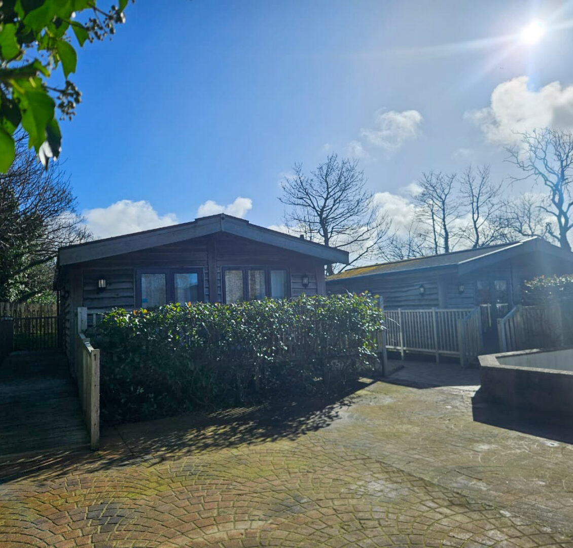 Lodge 2