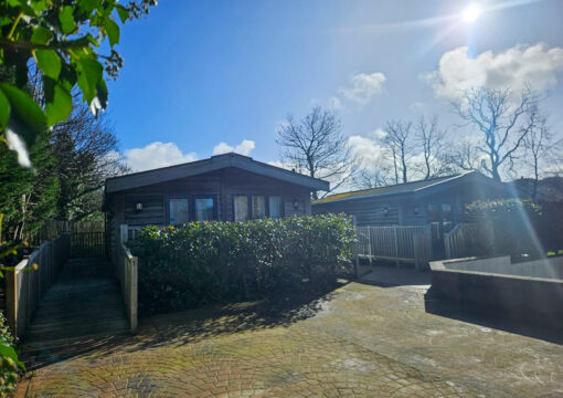Lodge 2